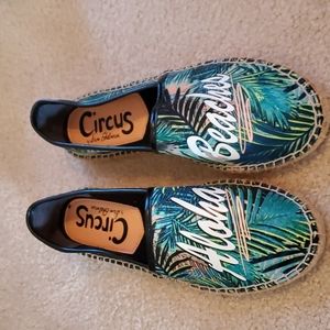 Sam Edelman slip on's